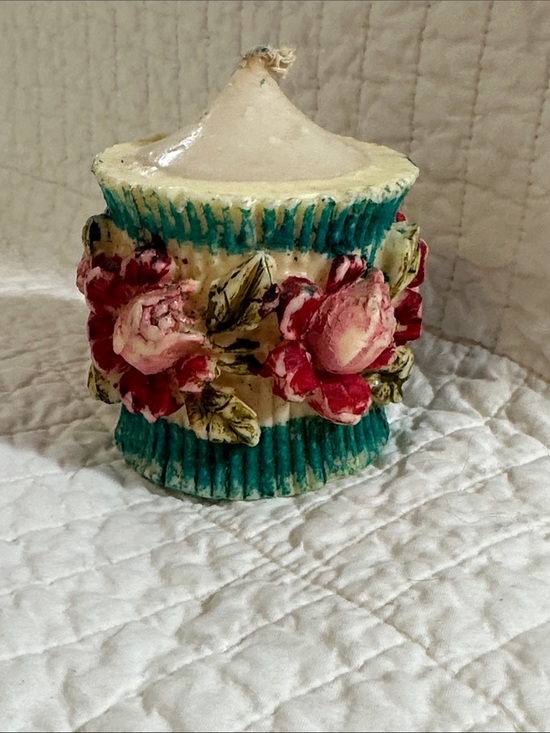 Handmade Other - Vintage Hand Painted Hand Carved Floral Decorative Candle Rose 🌹